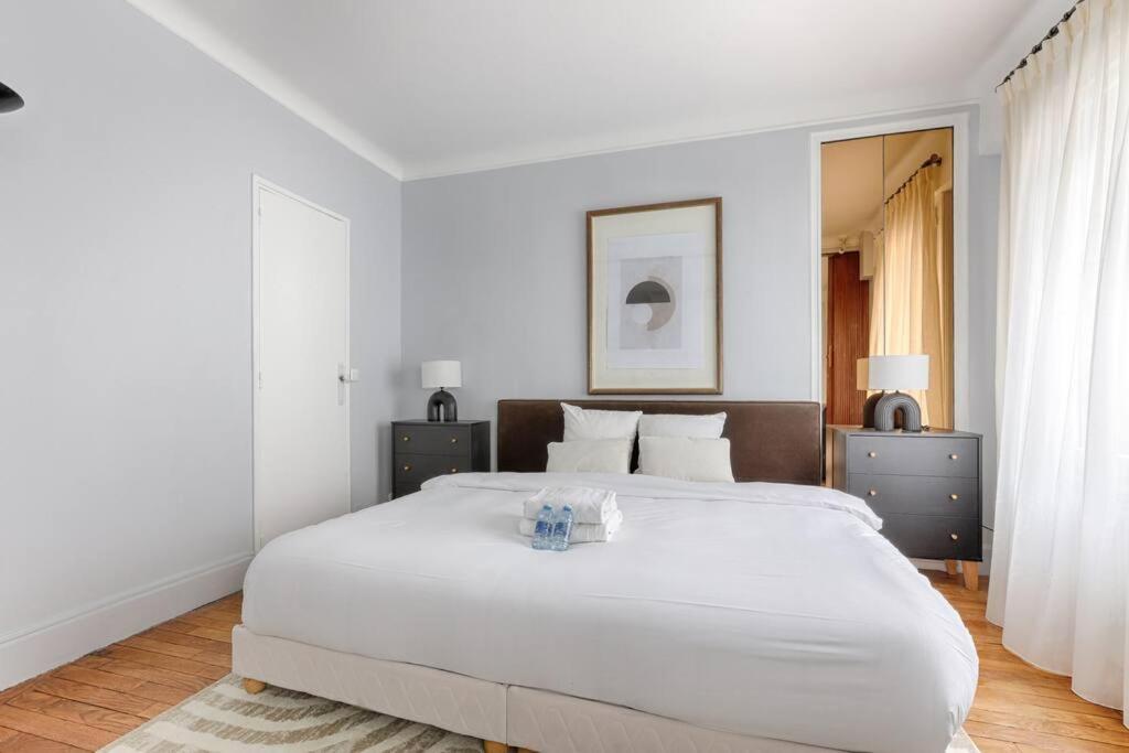 Matignon Saint-Honore : Magnifique Appartement 1Br Paris Exterior foto