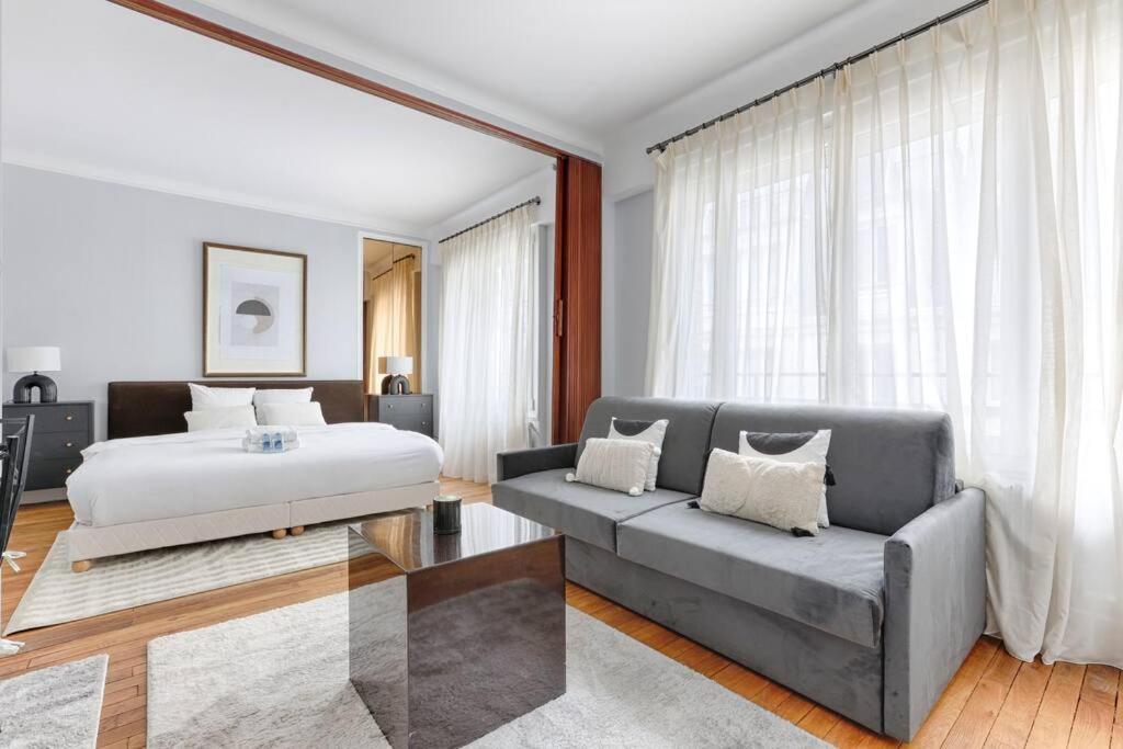 Matignon Saint-Honore : Magnifique Appartement 1Br Paris Exterior foto